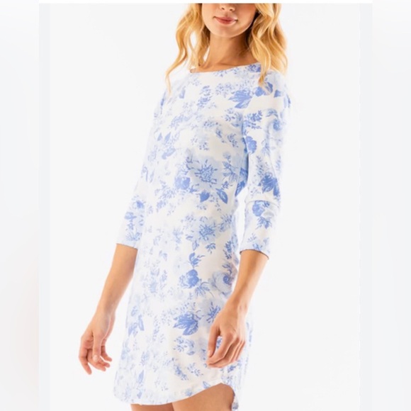 MAHI GOLD Dresses & Skirts - MAHI GOLD Hinckley Dress in Flowers for Evelyn in Sky Size XL